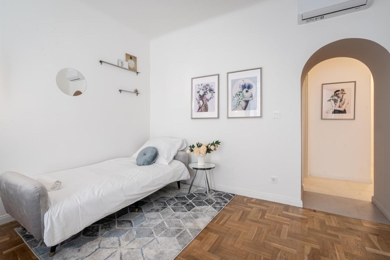 D71 - Central Cozy Suite, Best Location By Bqa Budapest Luaran gambar
